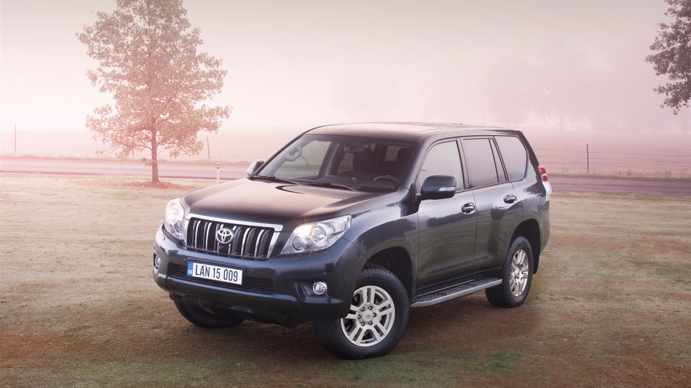 Toyota Land Cruiser Prado - 2009 HD Wallpaper #19 - 1366x768