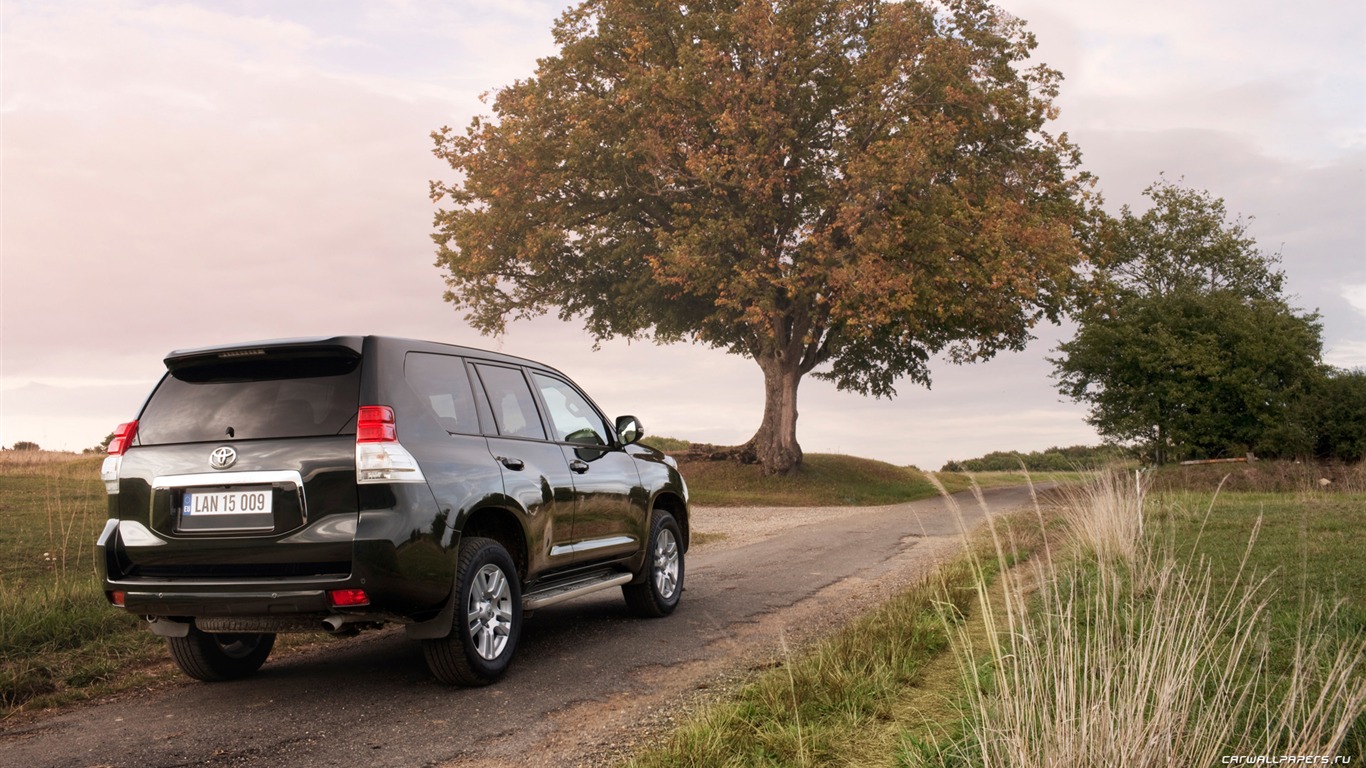 Toyota Land Cruiser Prado - 2009 HD wallpaper #24 - 1366x768