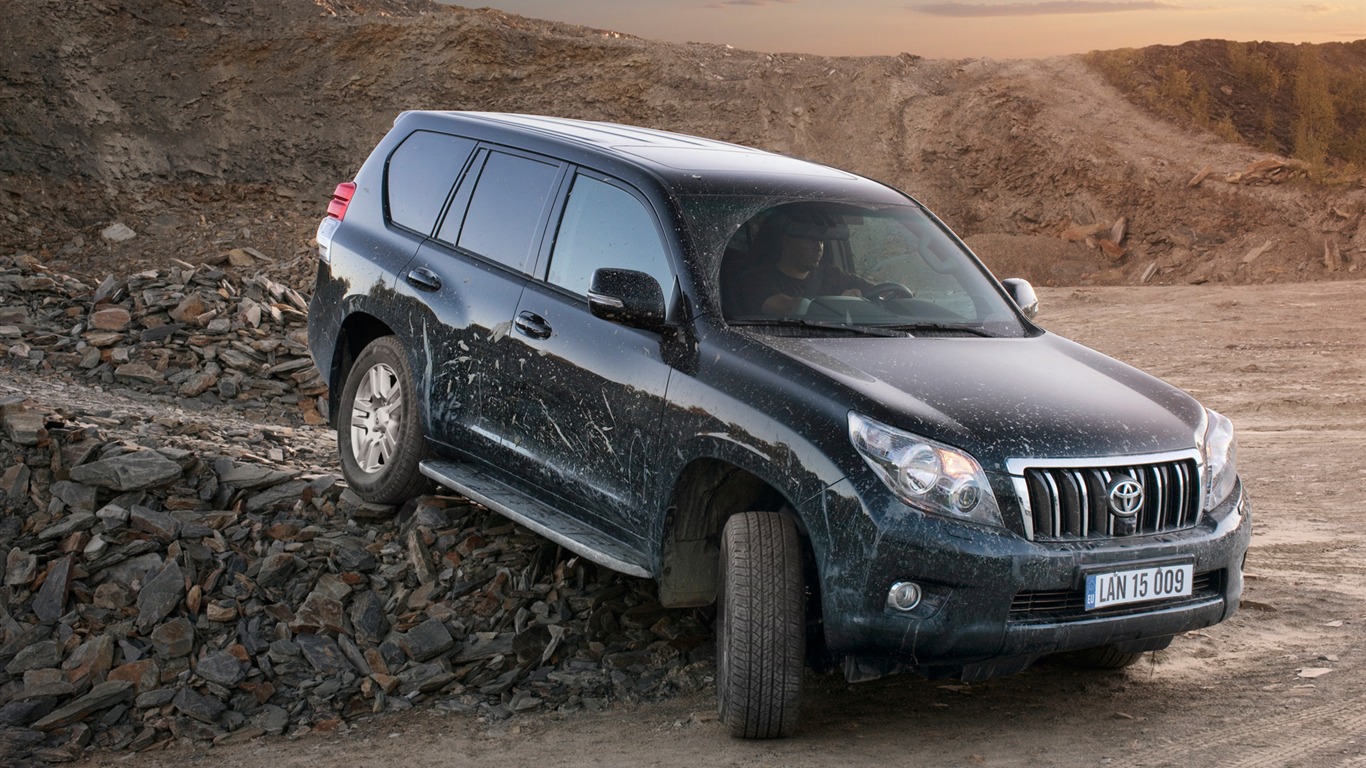 Toyota Land Cruiser Prado - 2009 丰田33 - 1366x768