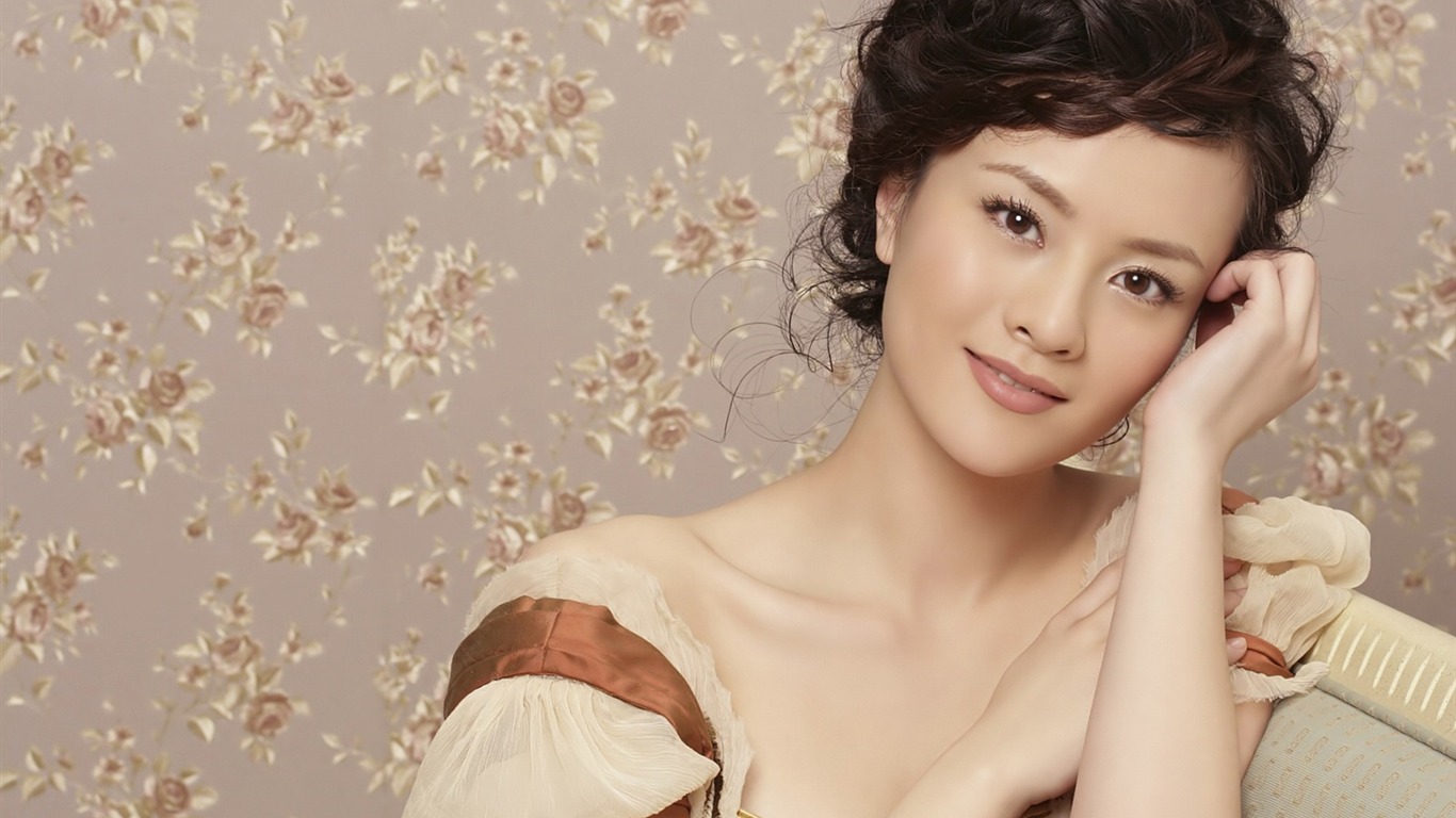 LiuZi schöne Tapete #2 - 1366x768