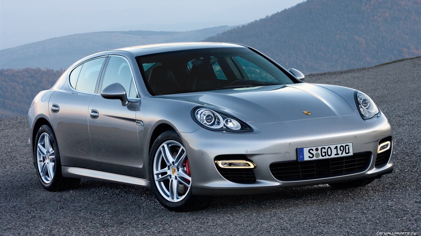 Porsche Panamera Turbo - 2009 HD tapetu #13 - 1366x768