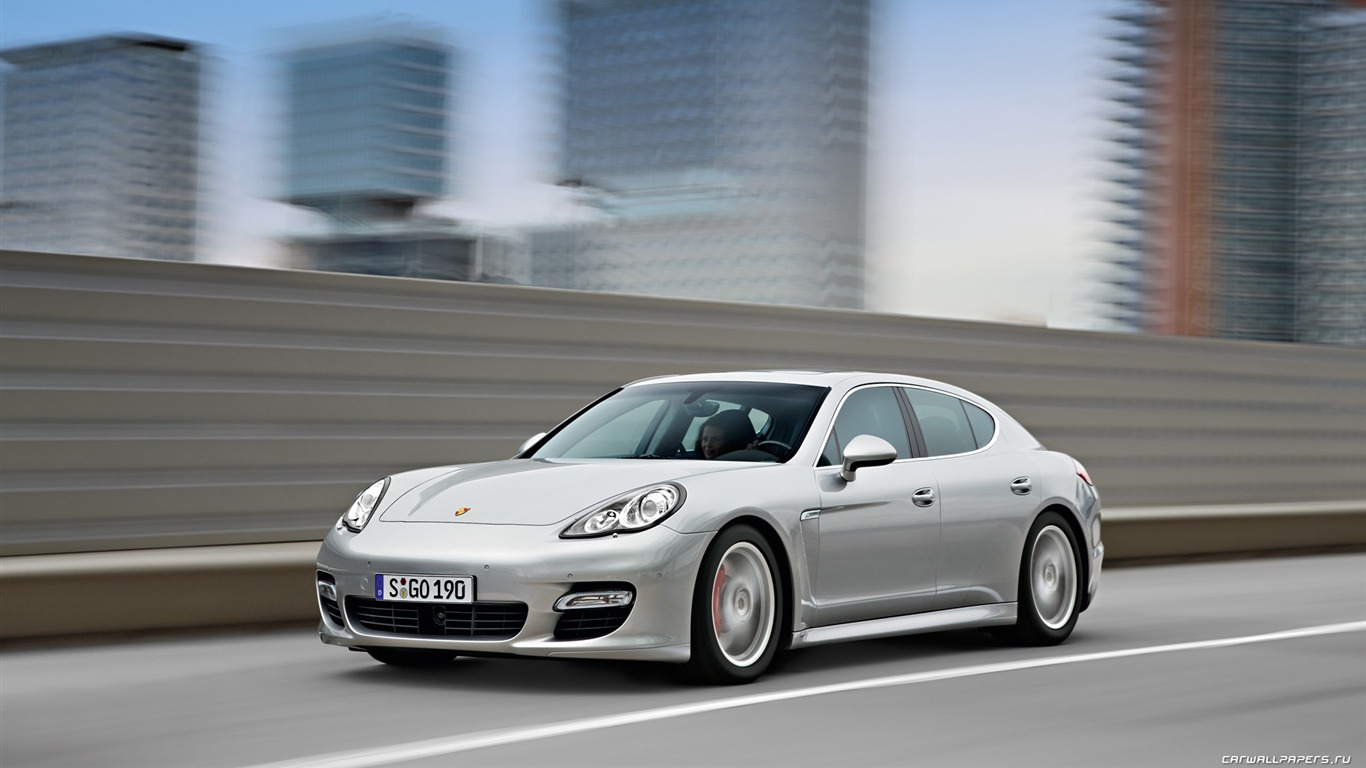 Porsche Panamera Turbo - 2009 HD wallpaper #24 - 1366x768