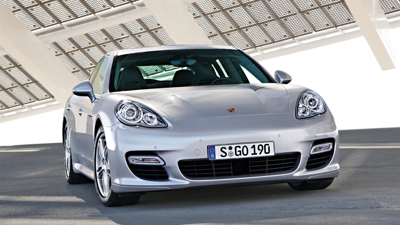 포르쉐 Panamera 터보 - 2009의 HD 벽지 #35 - 1366x768