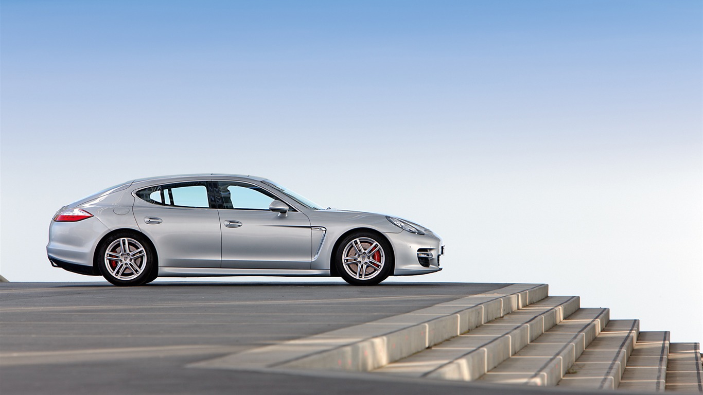Porsche Panamera Turbo - 2009 HD tapetu #42 - 1366x768