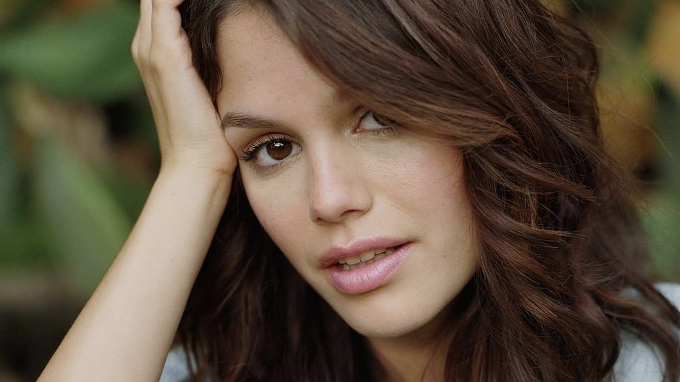 Fond d'écran belle Rachel Bilson (3) #27 - 1366x768