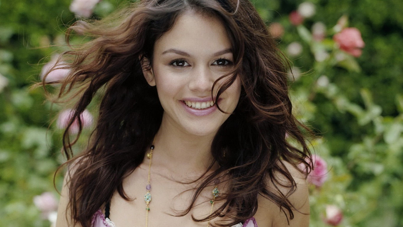 Fond d'écran belle Rachel Bilson (3) #28 - 1366x768