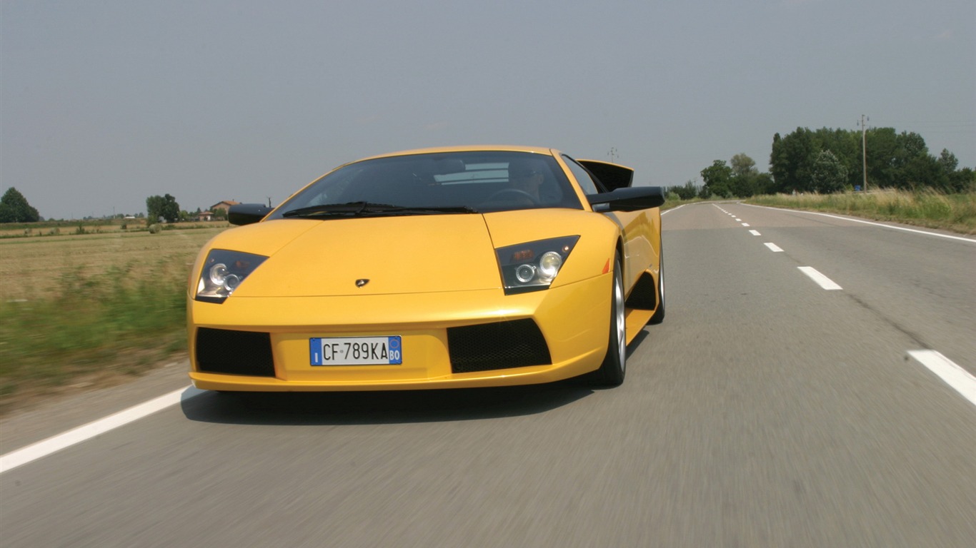 Lamborghini Murcielago - 2001 HD wallpaper (1) #19 - 1366x768