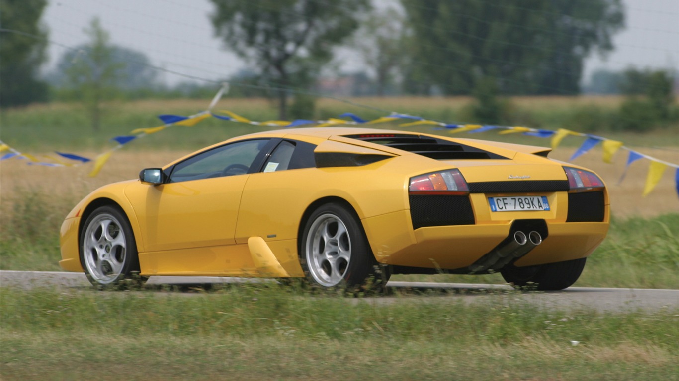 Lamborghini Murcielago - 2001 HD wallpaper (1) #38 - 1366x768