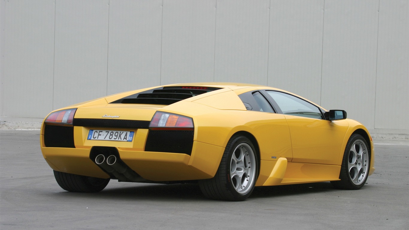 Lamborghini Murcielago - 2001 HD wallpaper (2) #21 - 1366x768