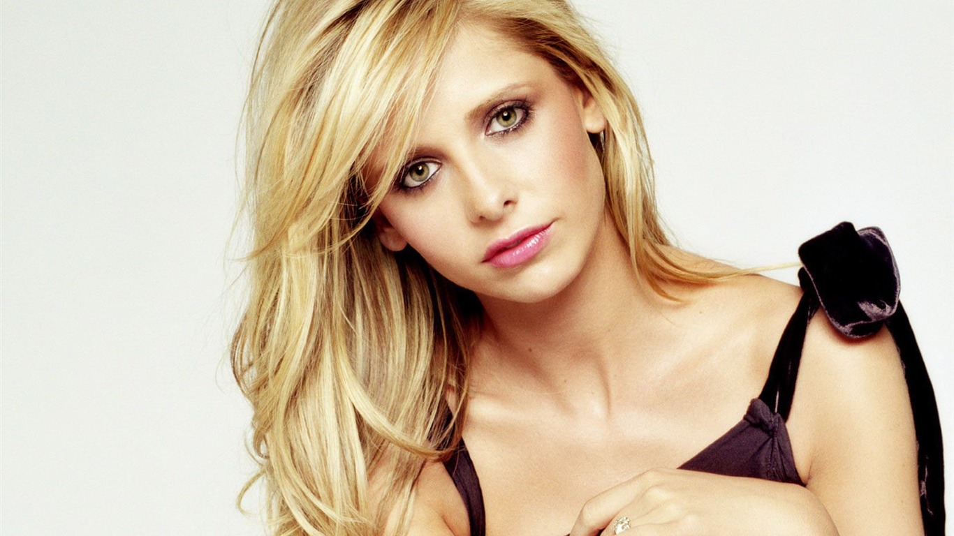 Sarah Michelle Gellar krásnou tapetu (1) #37 - 1366x768