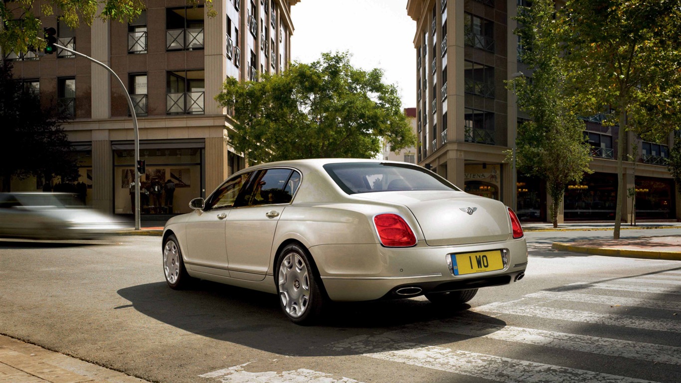 Bentley Continental Flying Spur - 2008 宾利6 - 1366x768