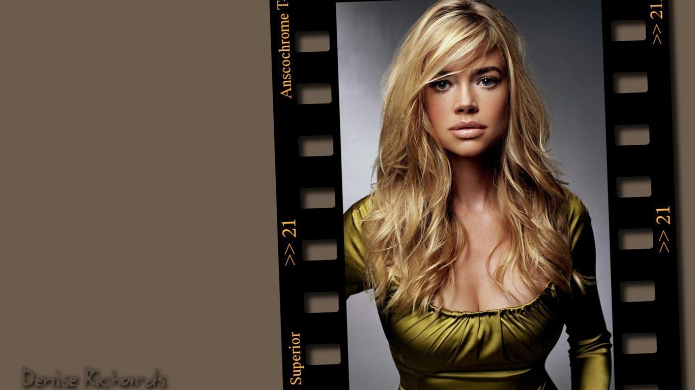 Denise Richards beautiful wallpaper #3 - 1366x768