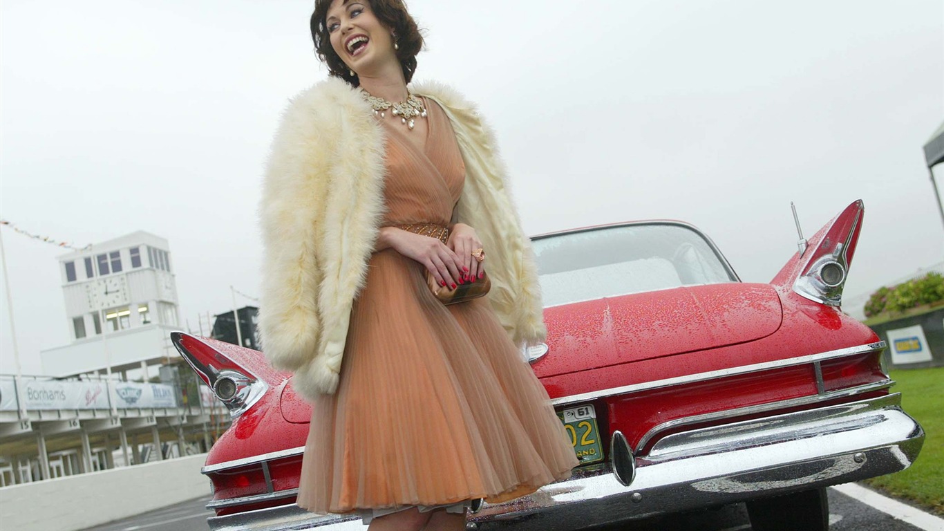 Cars and Girls wallpapers (8) #3 - 1366x768