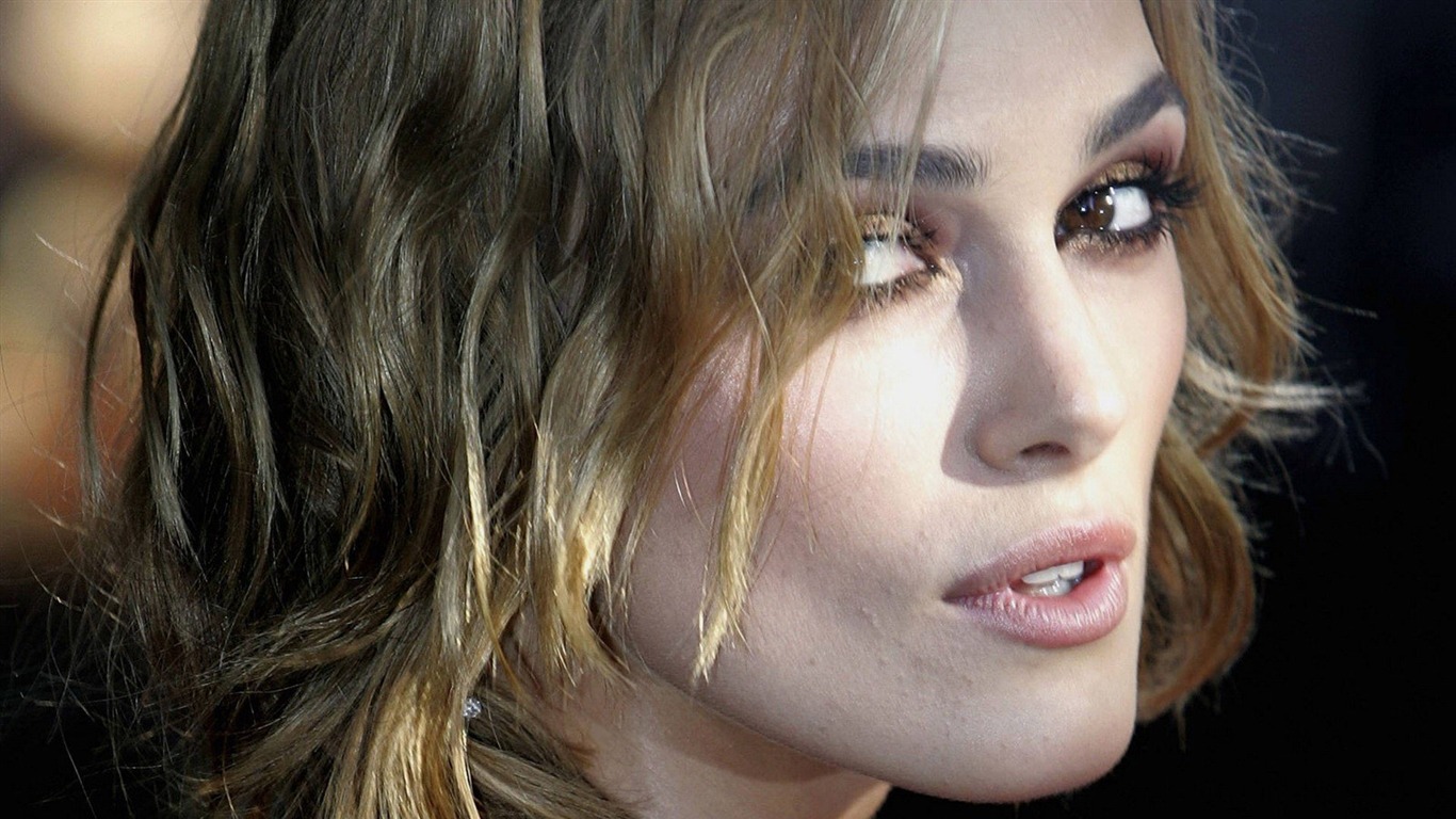 Keira Knightley beautiful wallpaper (4) #15 - 1366x768