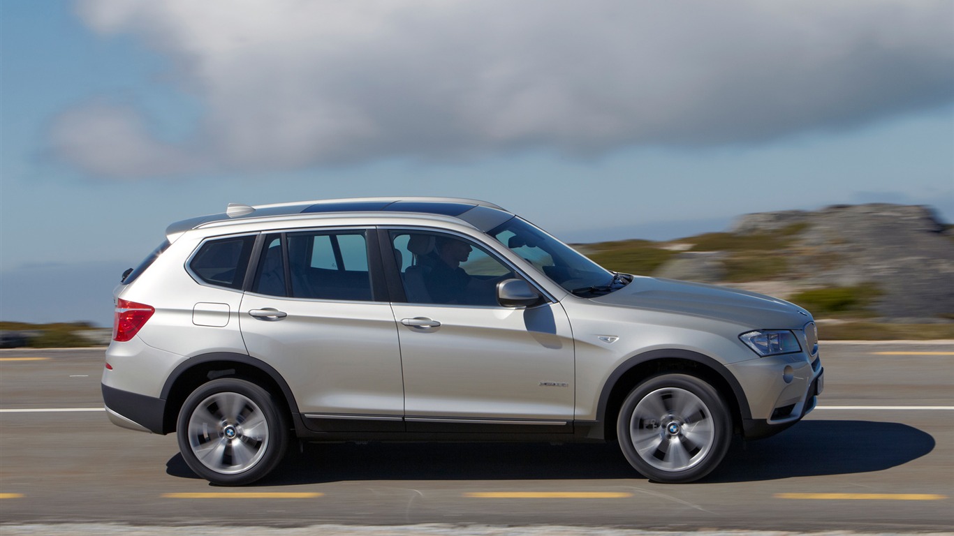 BMW X3 xDrive35i - 2010 (2) #15 - 1366x768