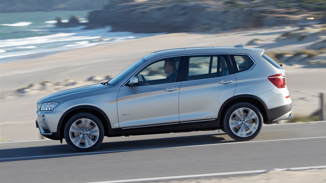 BMW X3 xDrive35i - 2010 (2) #18 - 1366x768