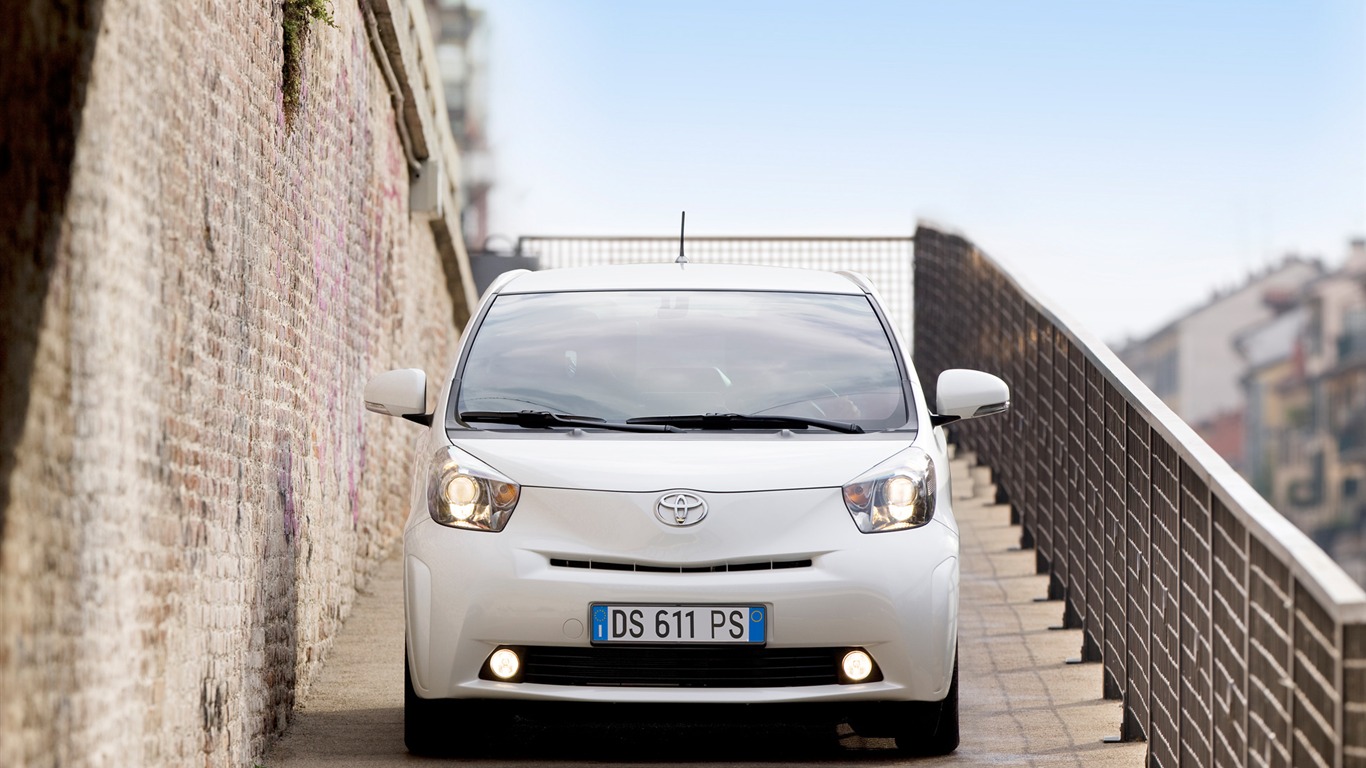 Toyota iQ - 2009 豐田(一) #33 - 1366x768
