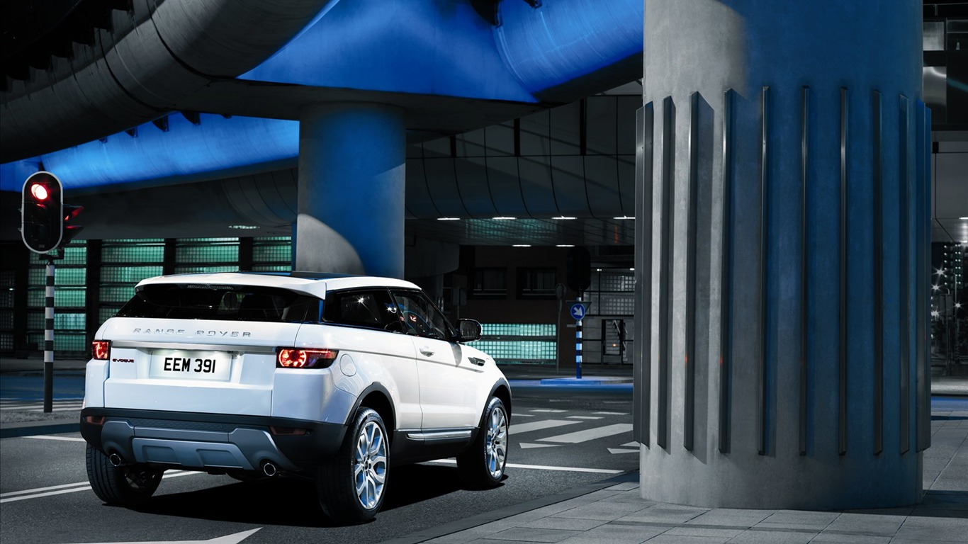 Land Rover na plochu 2011 (2) #15 - 1366x768