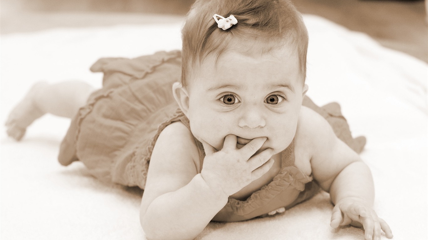 Cute Baby Tapety na plochu (1) #1 - 1366x768