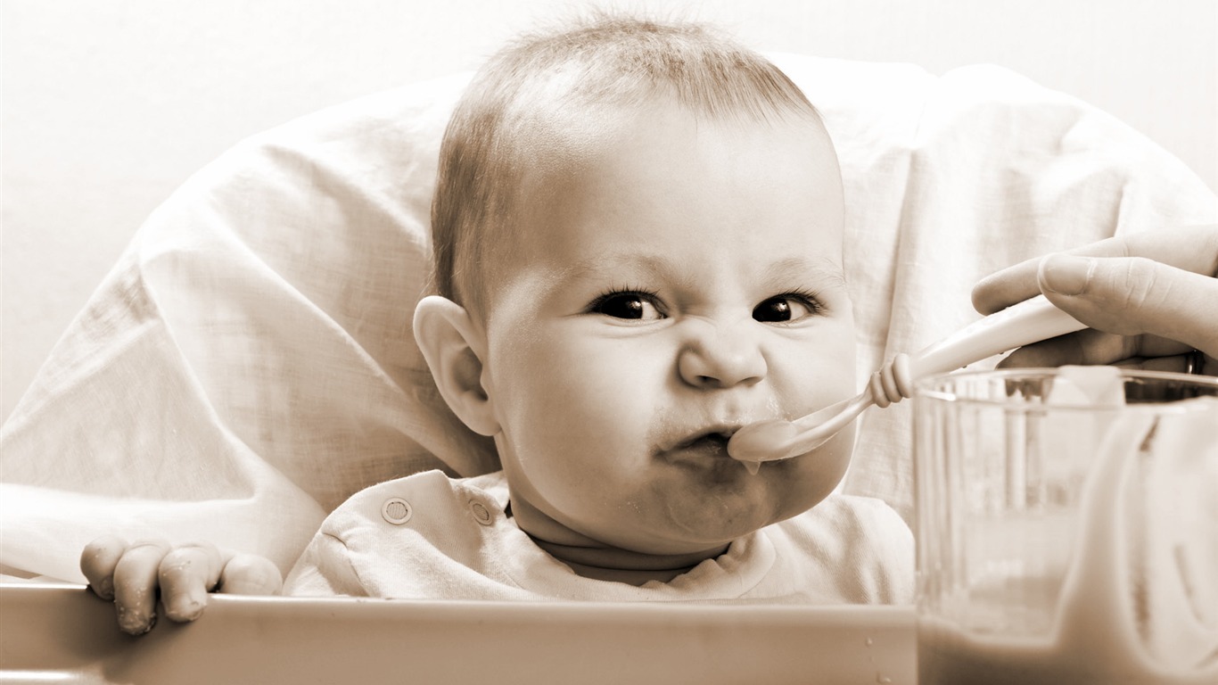 Cute Baby Wallpapers (1) #7 - 1366x768