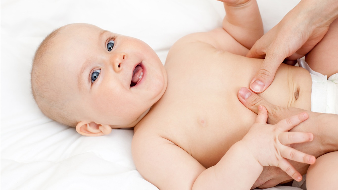 Cute Baby Tapety na plochu (5) #8 - 1366x768