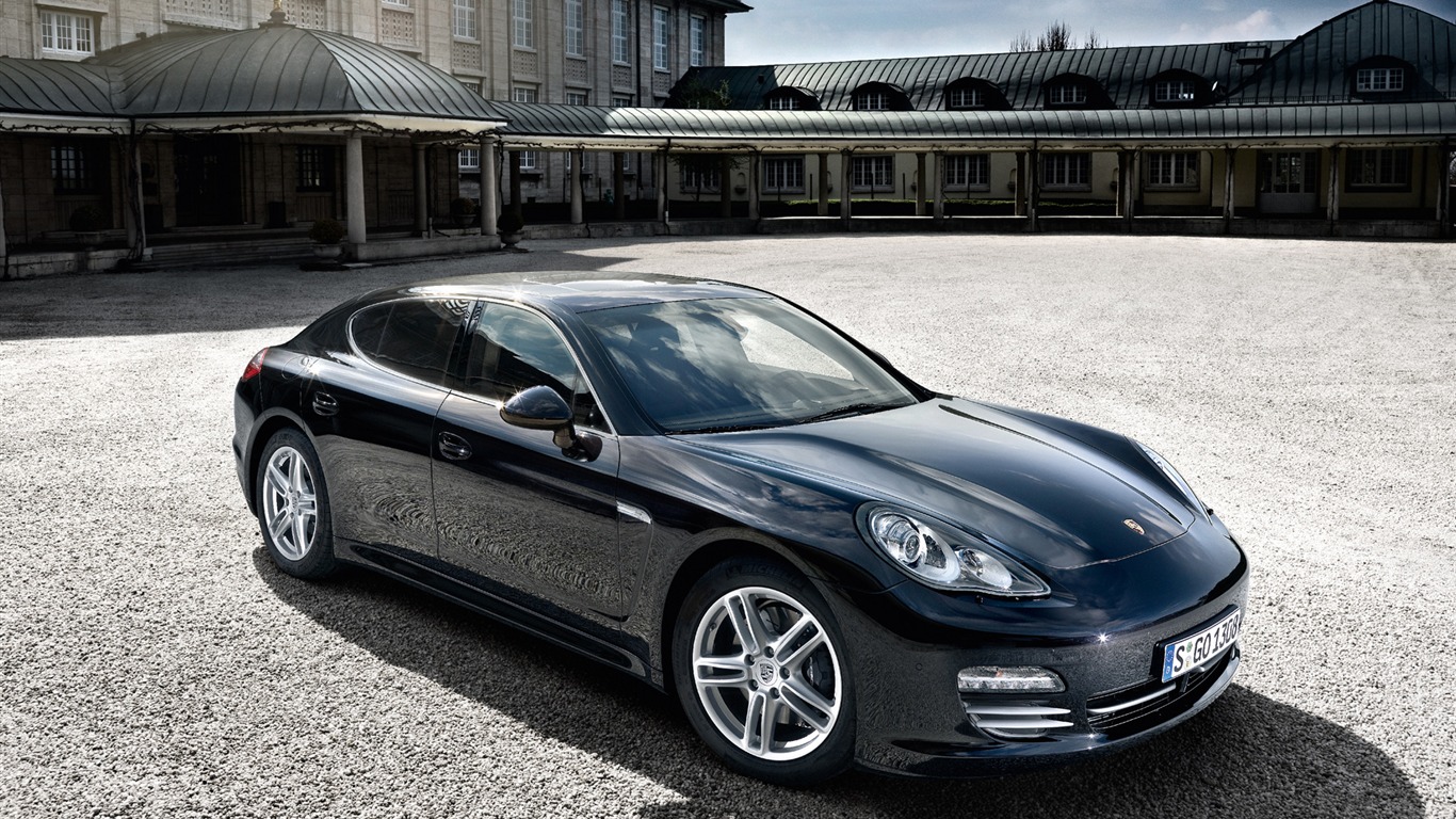 Porsche Panamera 4-2010 HD tapetu #1 - 1366x768