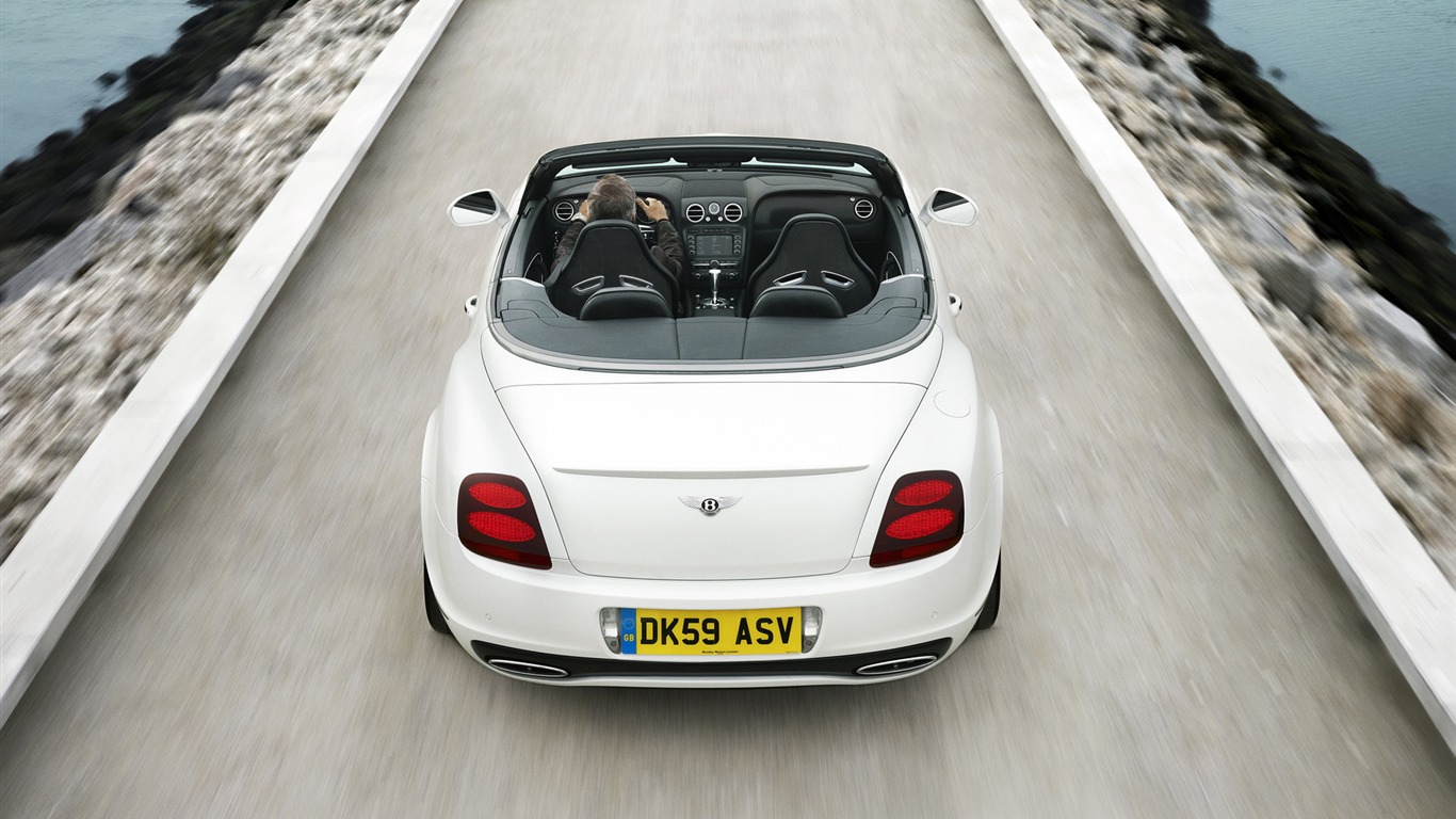 Bentley Continental Supersports Convertible - 2010 宾利17 - 1366x768