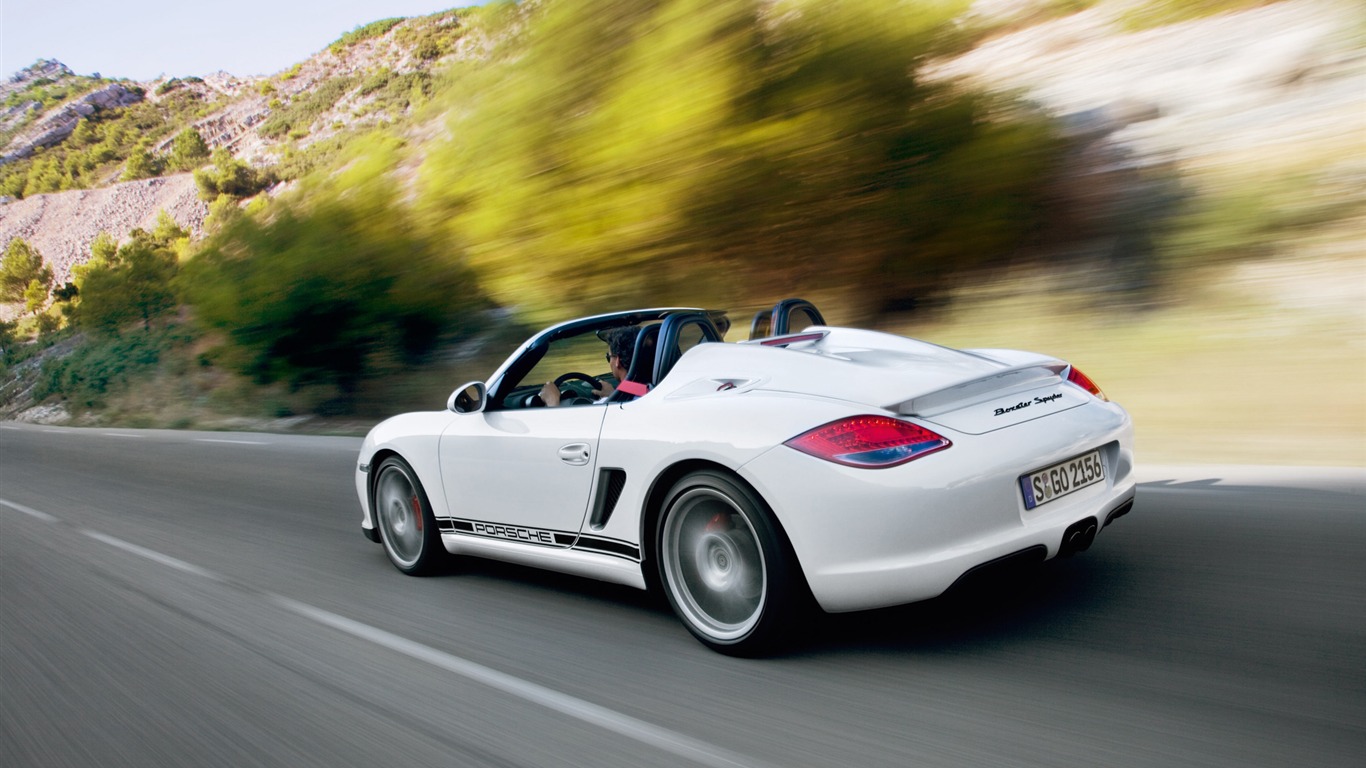Porsche Boxster Spyder - 2010 HD wallpaper #9 - 1366x768