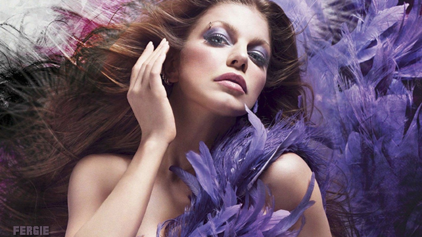 Fergie beautiful wallpaper #1 - 1366x768