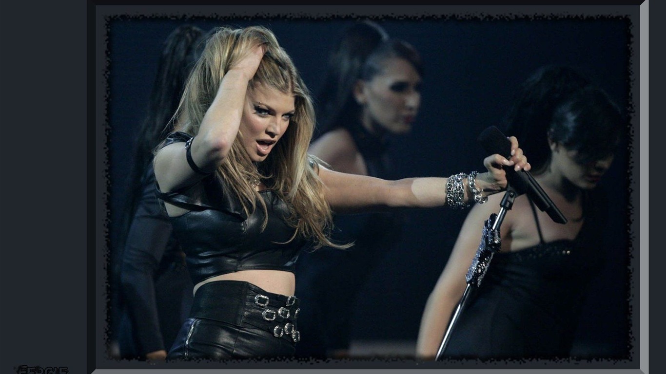 Fergie beautiful wallpaper #3 - 1366x768