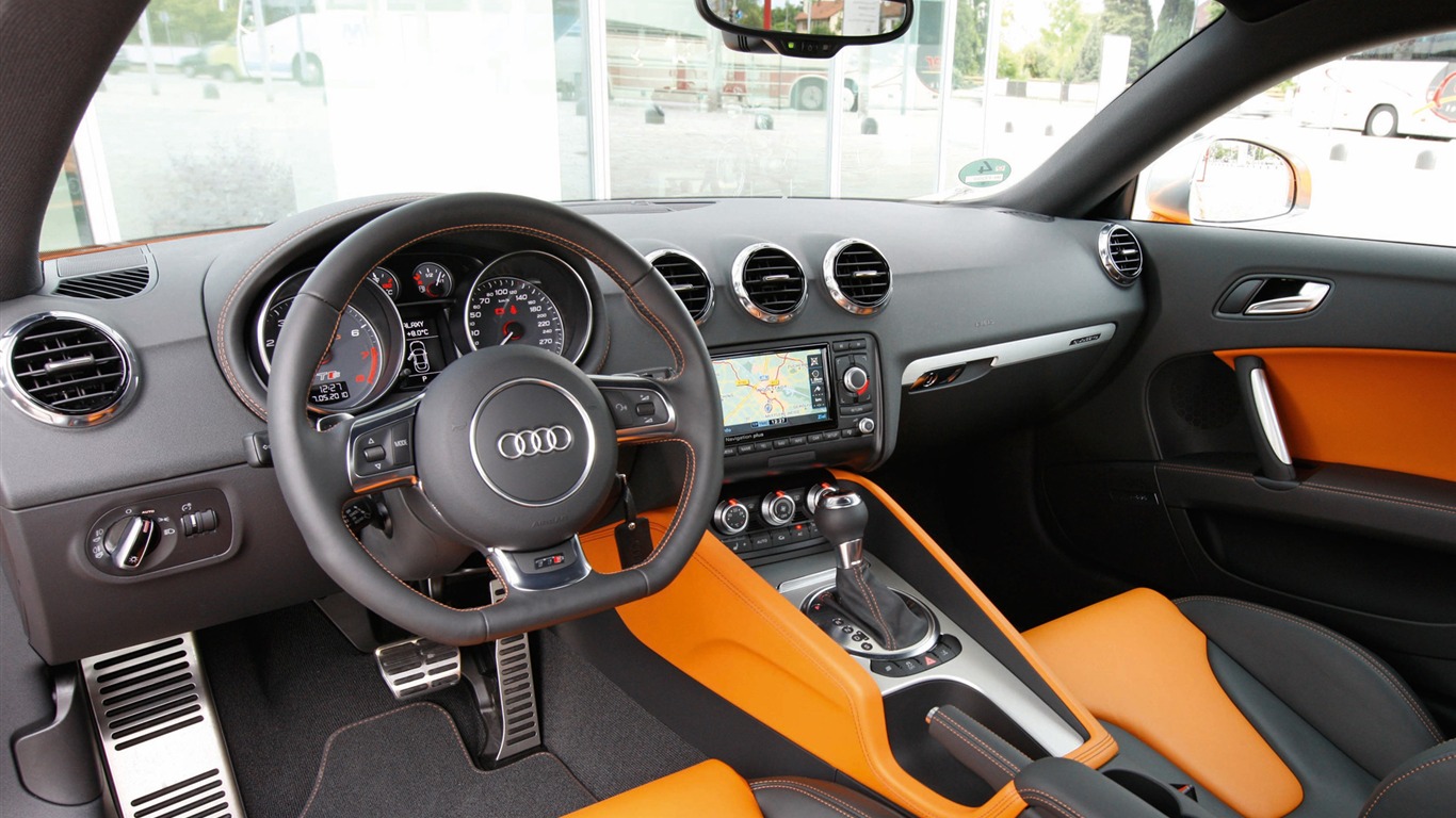 Audi TTS Coupe - 2010 HD wallpaper #7 - 1366x768