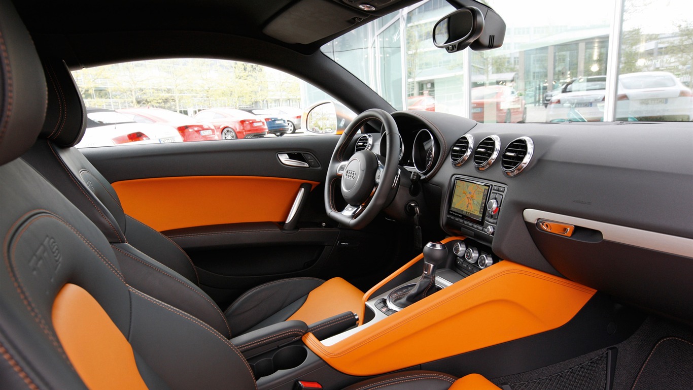 Audi TTS Coupe - 2010 HD wallpaper #8 - 1366x768