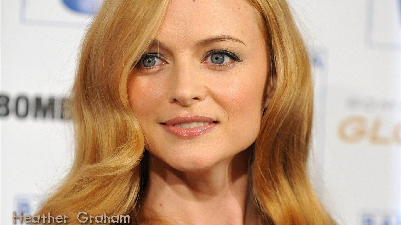 Heather Graham beautiful wallpaper #3 - 1366x768