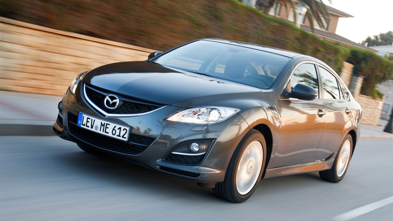 Mazda 6 Hatchback - 2010 马自达3 - 1366x768