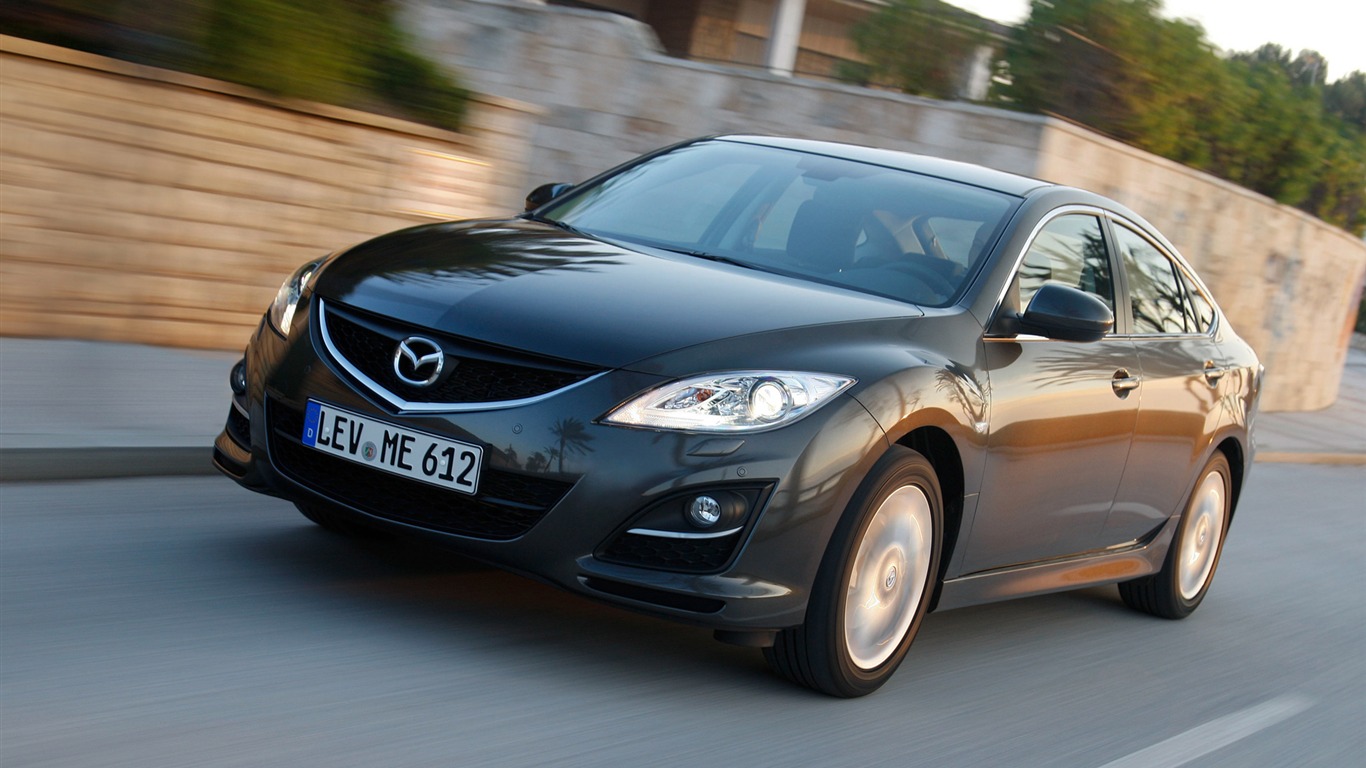 Mazda 6 Hatchback - 2010 马自达4 - 1366x768