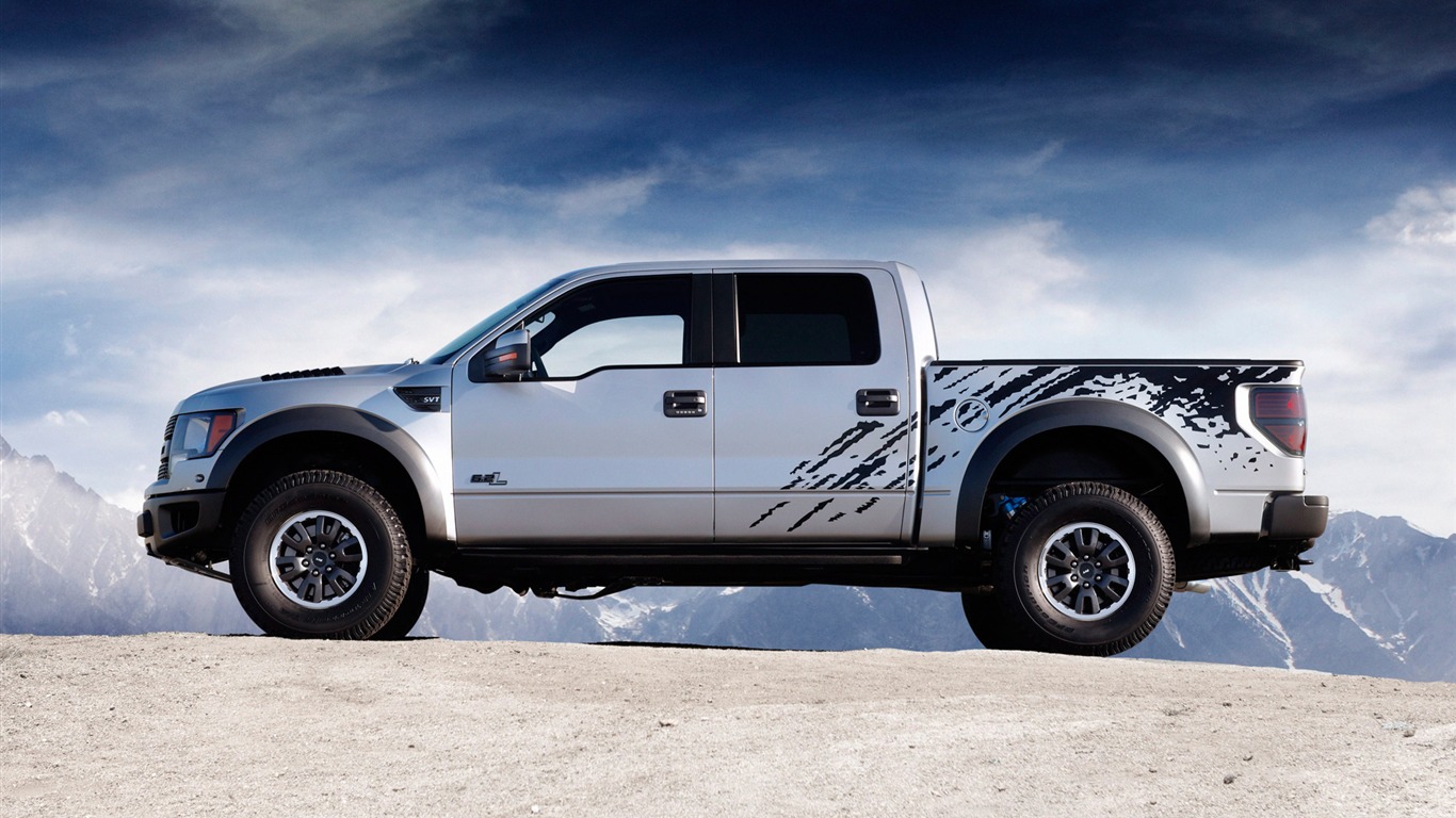 Ford F150 SVT Raptor - 2011 HD Wallpaper #2 - 1366x768