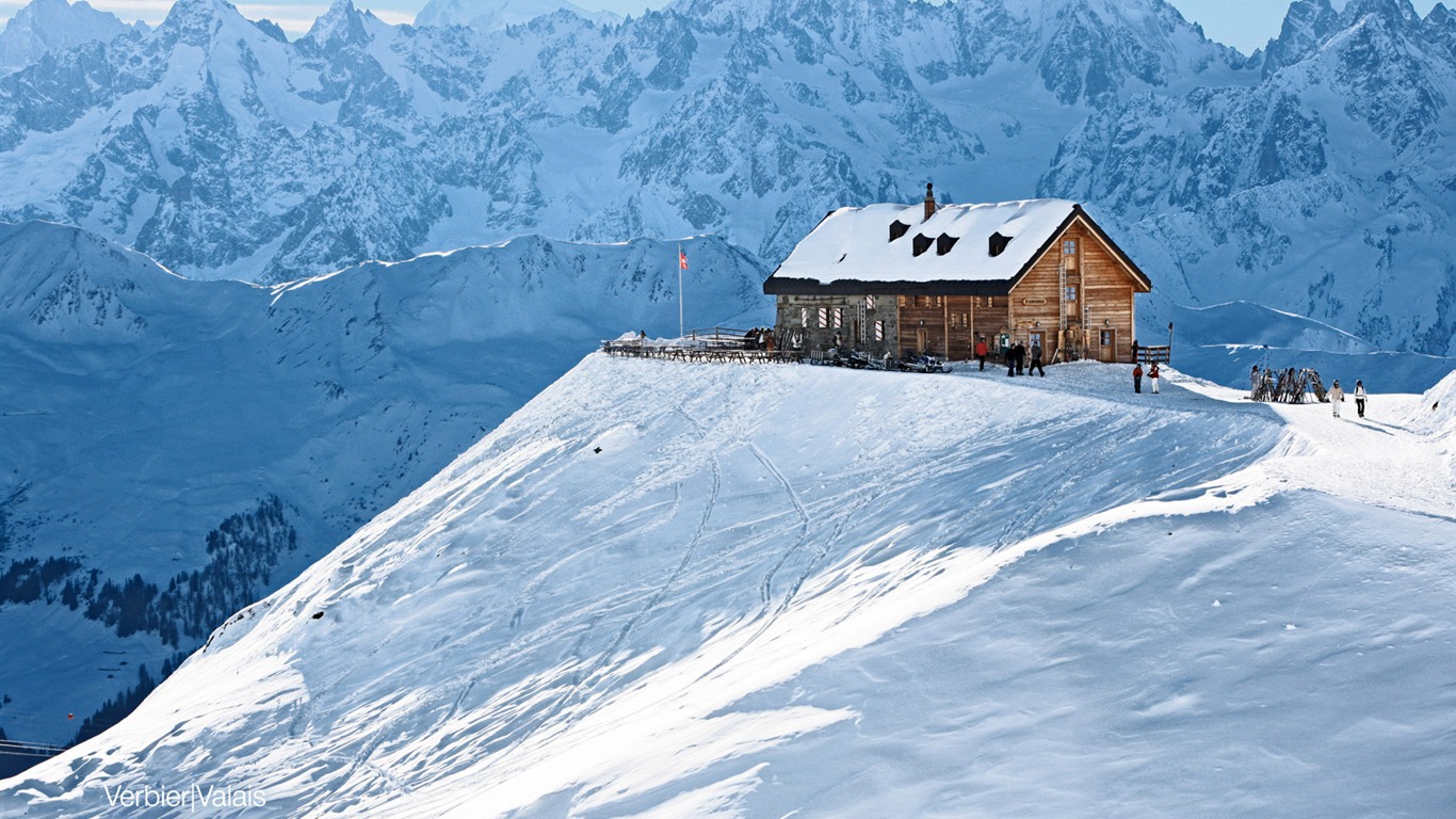 Swiss fond d'écran de neige en hiver #23 - 1366x768
