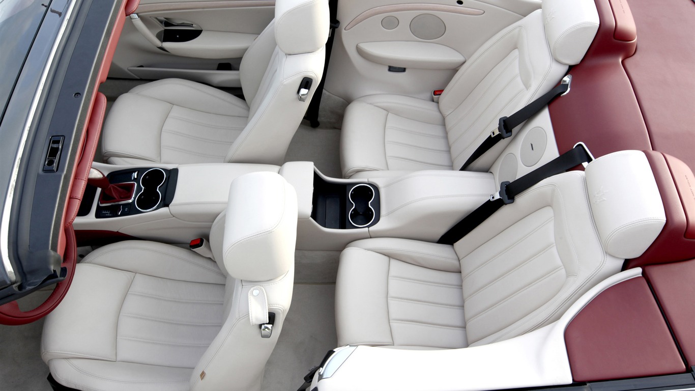 Maserati GranCabrio - 2010 HD tapetu #30 - 1366x768