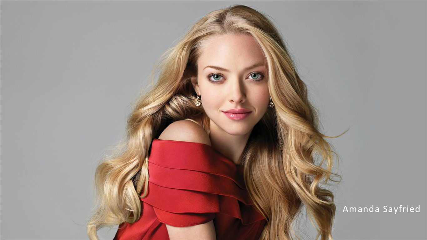 Amanda Seyfried hermosos fondos de escritorio #1 - 1366x768