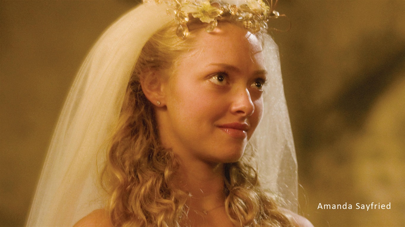 Amanda Seyfried 阿曼達·塞弗里德 美女壁紙 #12 - 1366x768