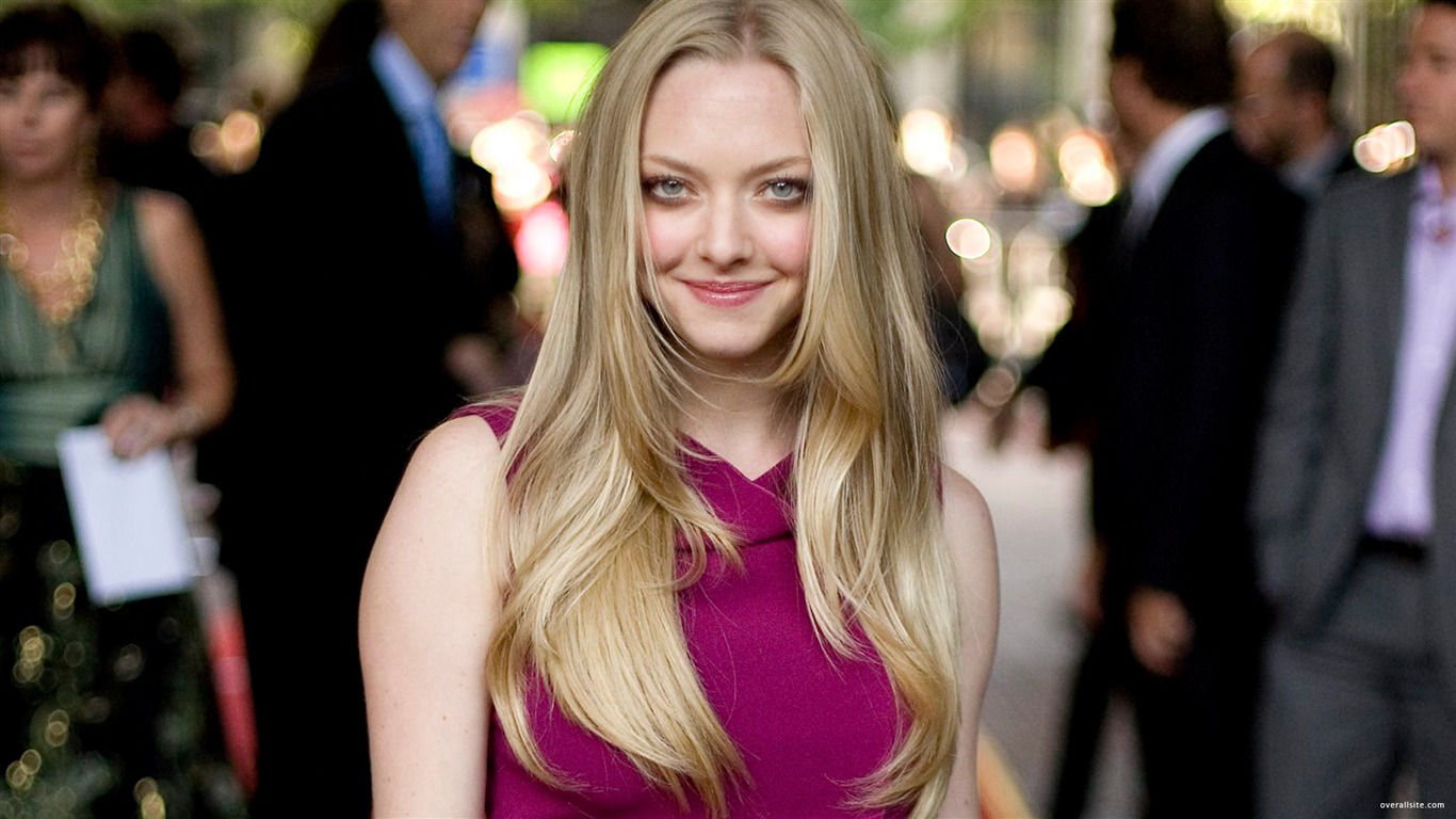 Amanda Seyfried 阿曼达·塞弗里德 美女壁纸15 - 1366x768