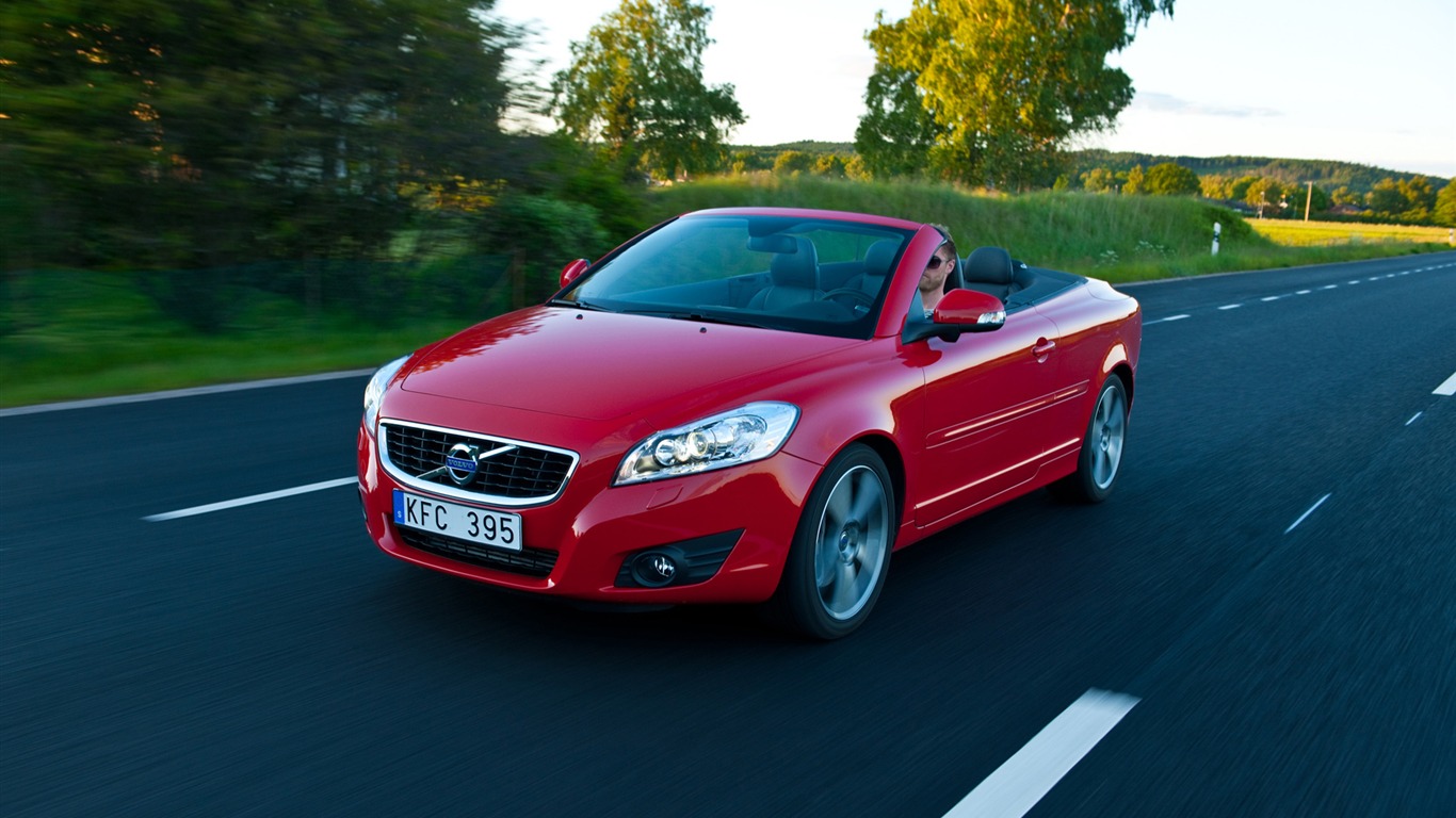 Volvo C70 - 2011 沃爾沃 #2 - 1366x768
