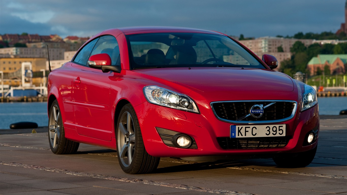 Volvo C70 - 2011 HD wallpaper #7 - 1366x768