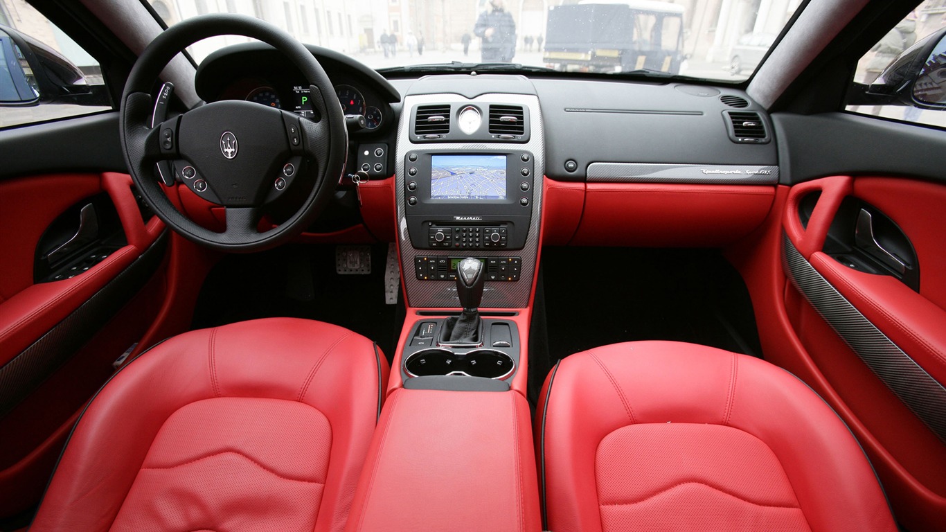 Maserati Quattroporte Sport GT S - 2008 HD fond d'écran #11 - 1366x768