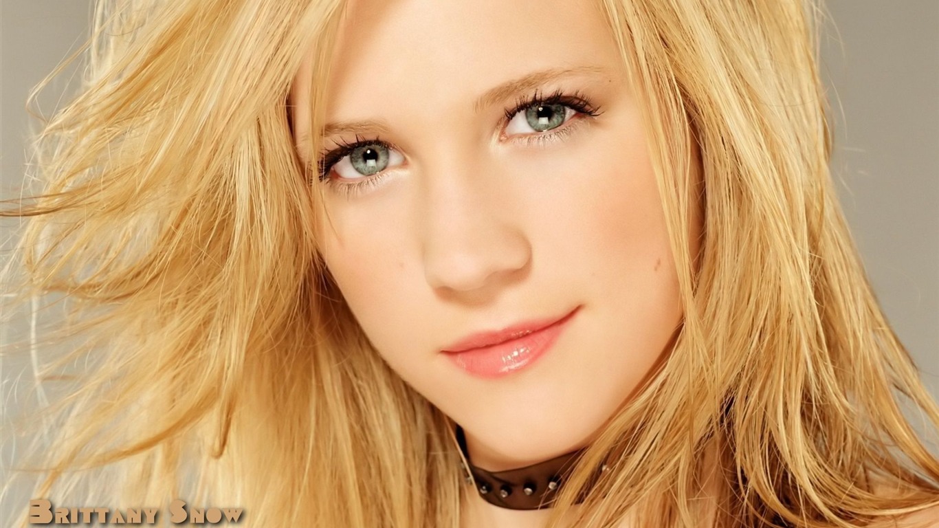 Brittany Snow 美女壁紙 #1 - 1366x768