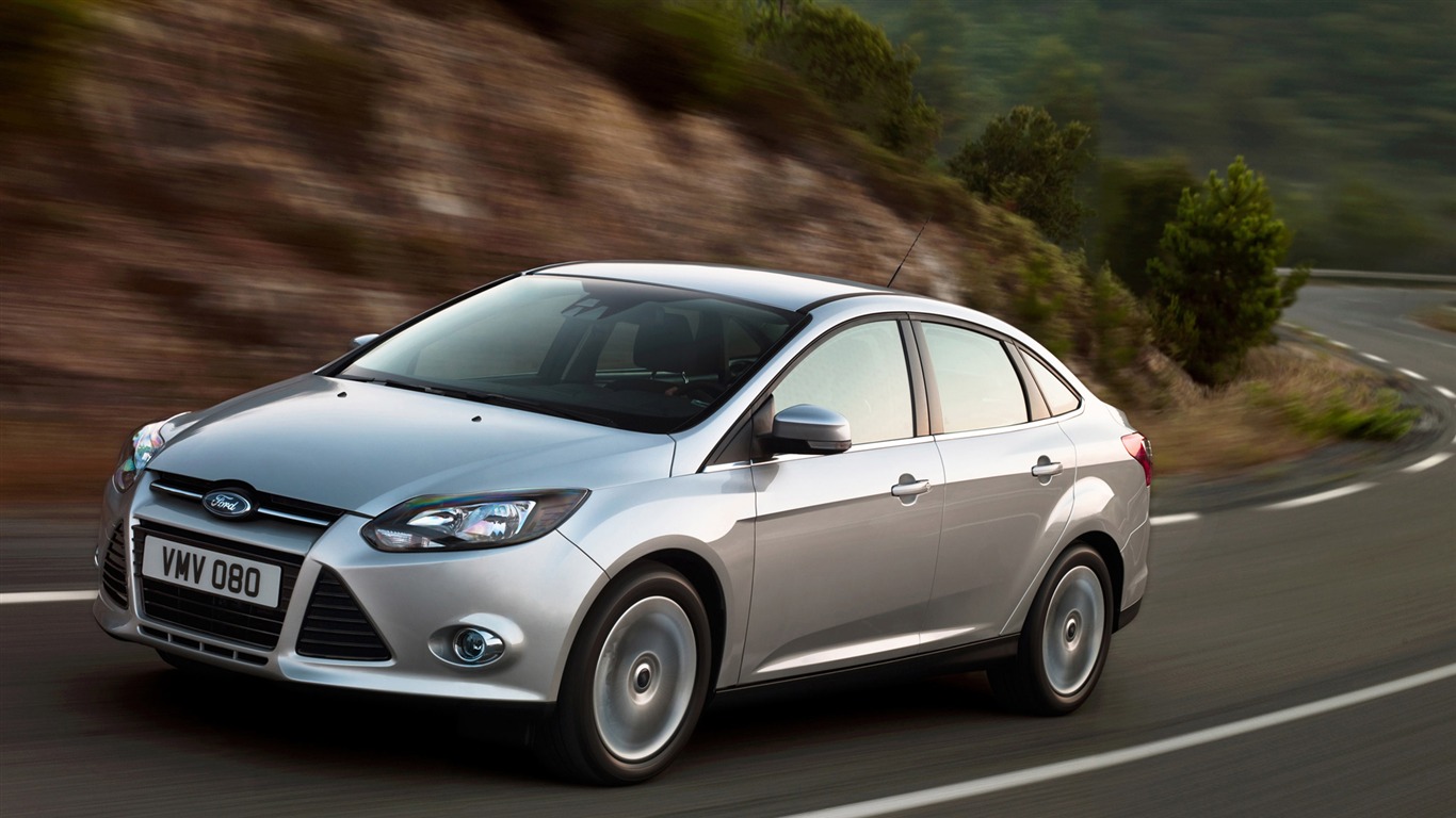 Ford Focus Sedan - 2011 HD tapetu #2 - 1366x768