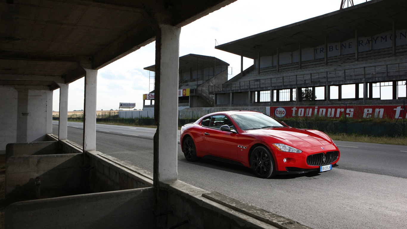 Maserati GranTurismo - 2010 玛莎拉蒂17 - 1366x768