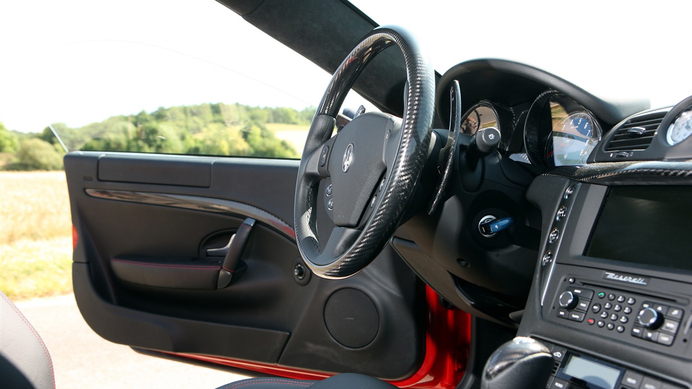 Maserati GranTurismo - 2010의 HD 벽지 #36 - 1366x768