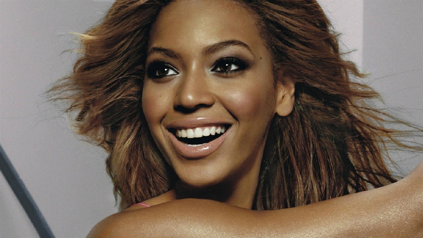 Beyonce Knowles 美女壁纸26 - 1366x768