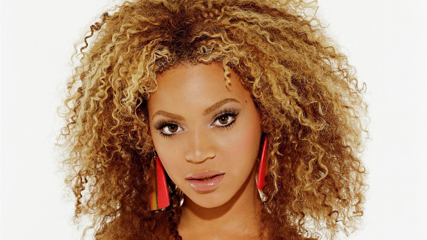 Beyonce Knowles 美女壁纸38 - 1366x768